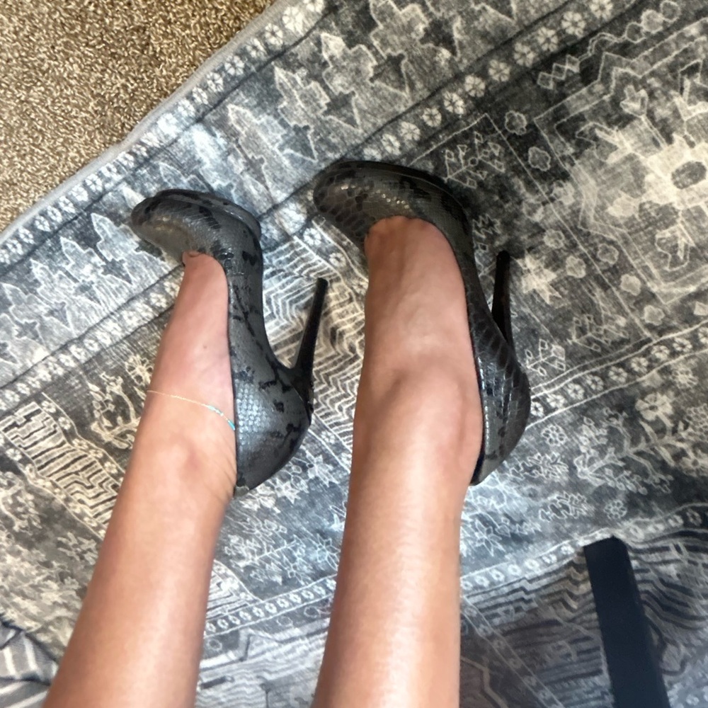 Tory Burch Black Snakeskin Heels